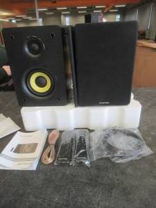 lot 143 image: Sanyun SW206 80W Active Dual-Mode Bookshelf Speakers with Remote