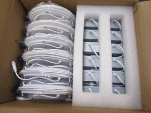 lot 219 image: Ensenior 12 Pack 6 Inch Ultra-Thin LED Recessed Ceiling Light with Junction Box, 3000K Warm White, 12W 110W Eqv, Dimmable Can-Killer Downlight (OPEN BOX)