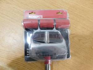 lot 27 image: ROBERTS Extendible Floor Roller for Sheet Vinyl Flooring Installation