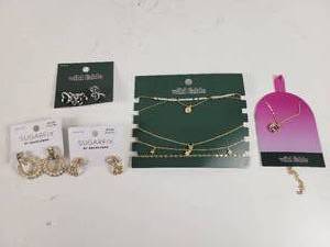 lot 267 image: Assorted New Necklaces and Earrings