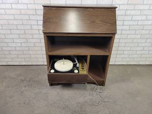 lot 326 image: Vintage Electone Turntable DeskBar - NO SHIPPING