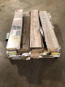 lot 33 image: Pallet of assorted Flooring various models and conditions review pictures