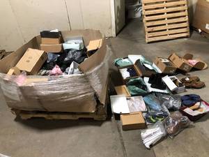 lot 42 image: Pallet of assorted Amazon shoes various sizes models and conditrions review pictures