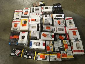 Lot of assorted Smart Locks, various models and conditions Customer returns, Review all pictures