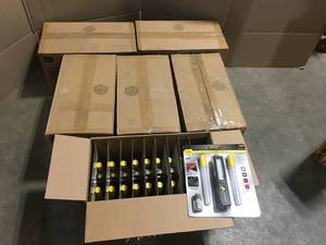 Lot of 6 Cases Defiant Emergency Automotive Light Kit, New total 60 pc, Review all pictures