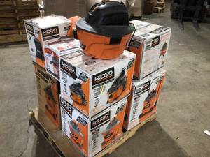 lot 19 image: Mix Lot of Ridgid Shop Vacs, Various Models and Conditions, Review all pictures