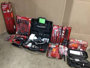 Lot of assorted Husky Mechanic Tools various models and conditions see pictures customer Returns