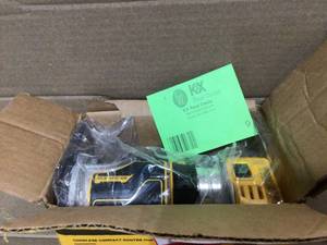 DEWALT 20V Max XR Cordless Router, Brushless, Tool Only review pictures