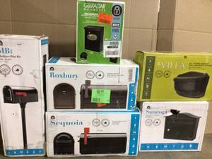 Lot of assorted Mailboxes various sizes models and conditions customer returns see pictures