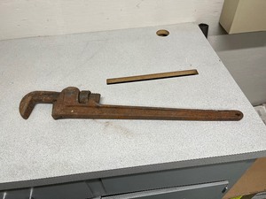 24 craftsman pipe wrench