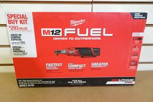 lot 1 image: Milwaukee M12 Fuel 38 High Speed Ratchet Kit