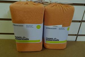 lot 49 image: 2 New 2-Packs Jersey Pillowcases -KingStandard