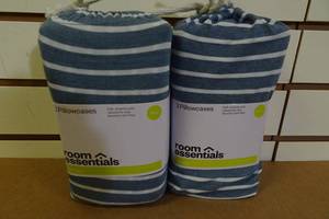 lot 50 image: 2 New 2-Packs Jersey Pillowcases -KingStandard