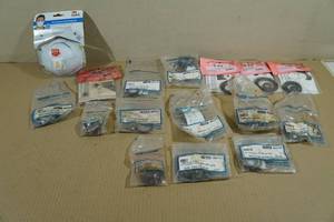 lot 125 image: Valved SandingPainting Mask with Assorted Parts for Air Nailers