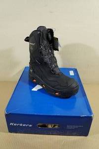 lot 157 image: Korkers Polar Vortex 600 Winter Boots - Mens 11