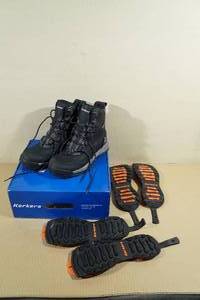 lot 158 image: Korkers Snowmageddon Winter Boots - Mens 9
