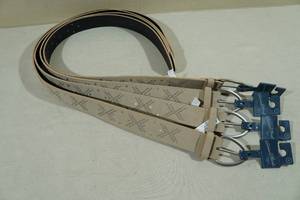 lot 178 image: 4 Universal Thread Beige Belts - 2 Small2 Medium