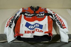 lot 236 image: Repsol Honda Racing Leather Riding Jacket - Medium