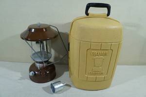 lot 242 image: Coleman Model 275 Dual Mantle Lantern with Case