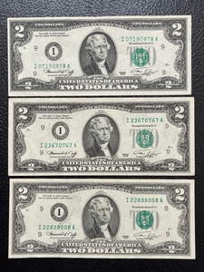 $2 Bills