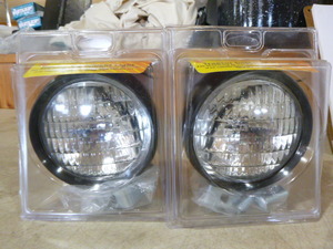 2 Peterson Manufacturing Tractor Implement Lights