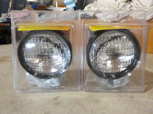 2 Peterson Manufacturing Tractor Implement Lights
