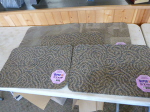 5 Floor Mats