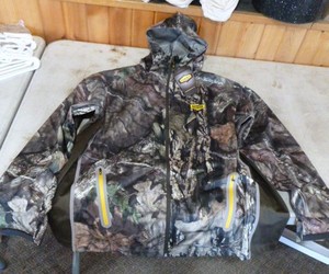 Mossy Oak Yukon Gear Mens Lightweight Hunting Jacket