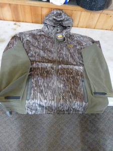 Mossy Oak Yukon Gear Mens Lightweight Hunting Jacket