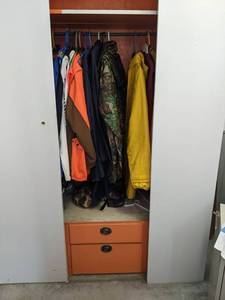 Mens Clothing Sizes L, XL, 2XL Cabelas, Remington, Tommy Hilfiger, Colombia, Rain Gear, Hunting Clothes, Caribou Club, Vintage High School Lettermans Jacket, Golf Shoes, and More