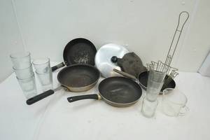 pans, glasses