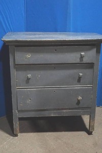 Vintage dresser