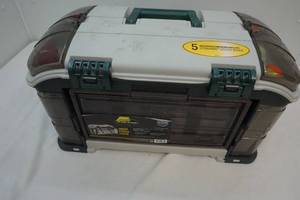 Plano  tackle box