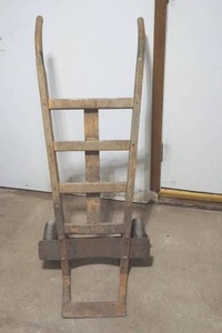 Nutting truck  and caster