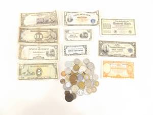 lot 16 image: Large Lot of Antique and Vintage Foreign Coins and Currency