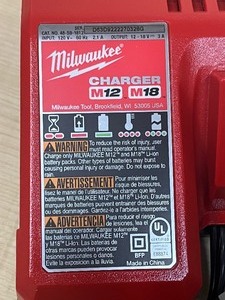 Milwaukee 48-49-1812 M12M18 Battery Charger -- New Out Of Box
