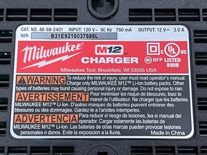 Milwaukee M12 Battery Charger