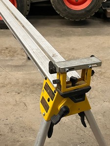 DeWalt DWX723 Heavy Duty Folding Miter Saw Stand
