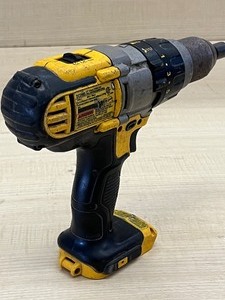 DeWalt DCD985 20Volt Cordless 12 Hammer Drill  Driver