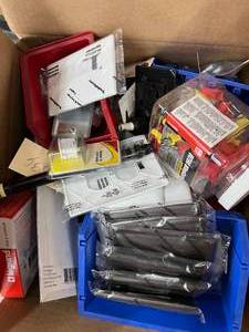 MEDIUM BOX OF MISC ELECTRICAL PARTS