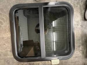 CAMPERTRAILER WINDOW