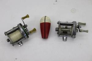 Vintage Fishing ReelsBobber