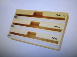 lot 8 image: 3 in 1 Wrap Organizer with Cutter a...