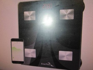 lot 42 image: EnerPlex Scale for Body Weight - Bl...