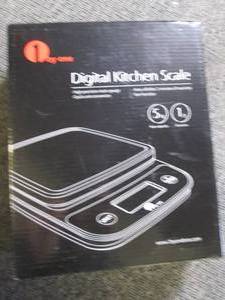 lot 112 image: new digital kitchen scale ...