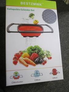 lot 144 image: 4 new packages of 3 collapsible col...