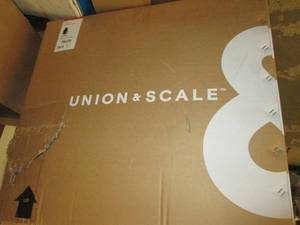 lot 159 image: hyken chair flexfit union and scale...
