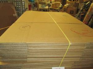 lot 220 image: 25 boxes 24x12x12 ...