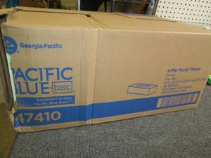lot 253 image: case of pacific blue 2-ply facial t...