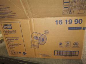 lot 259 image: case of tork bath tissue rolls with...